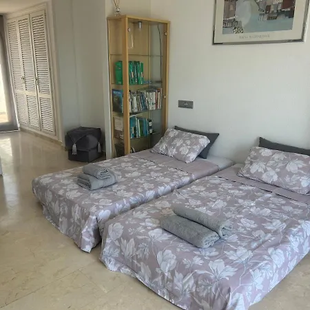 Between & Marbella - Golf, Sea & Swim Pools Bed & Breakfast Estepona