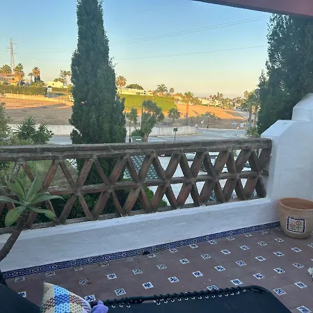 Bed & Breakfast Between & Marbella - Golf, Sea & Swim Pools *