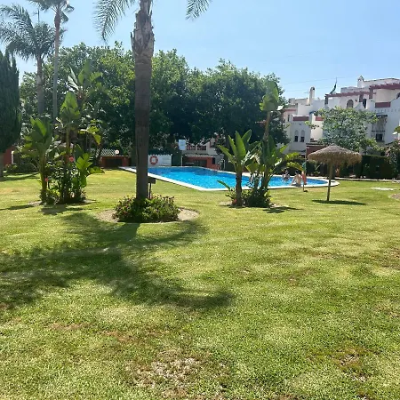 Bed & Breakfast Between & Marbella - Golf, Sea & Swim Pools *